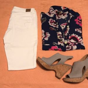 White American Eagle 🦅 Jeans